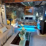 Aloelux ! - Private With Jacuzzi, Cinema ,massage ,wonderful View, Art Desing Conil