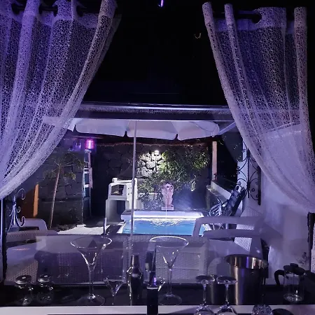 Aloelux ! - Private With Jacuzzi, Cinema ,massage ,wonderful View, Art Desing Villa Conil