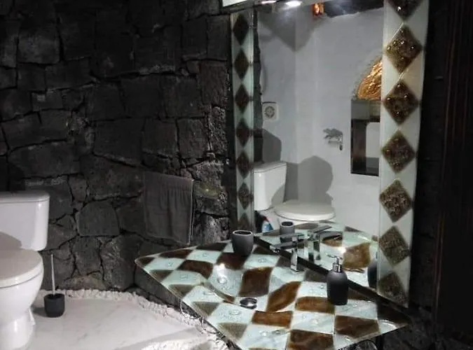 Aloelux ! - Private With Jacuzzi, Cinema ,massage ,wonderful View, Art Desing * Conil