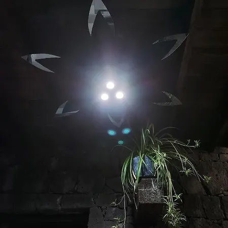 Aloelux ! - Private With Jacuzzi, Cinema ,massage ,wonderful View, Art Desing فيلة *