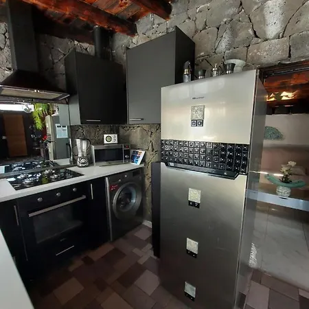 Aloelux ! - Private With Jacuzzi, Cinema ,massage ,wonderful View, Art Desing Villa *