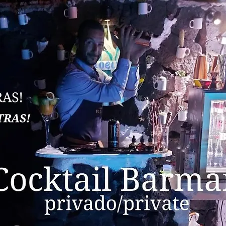 Aloelux ! - Private With Jacuzzi, Cinema ,massage ,wonderful View, Art Desing Conil