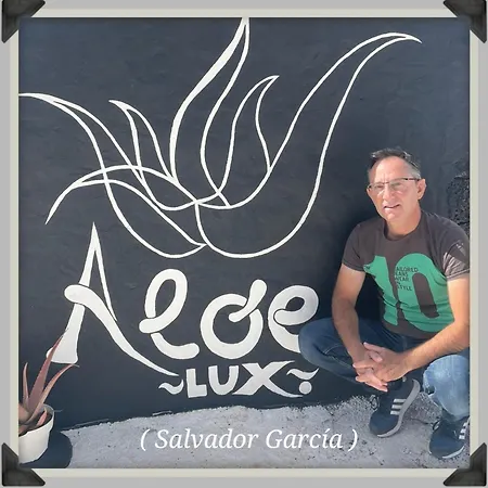 Aloelux ! - Private With Jacuzzi, Cinema ,massage ,wonderful View, Art Desing Villa