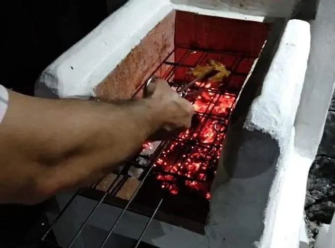 Βίλα Aloelux ! - Private With Jacuzzi, Cinema ,massage ,wonderful View, Art Desing