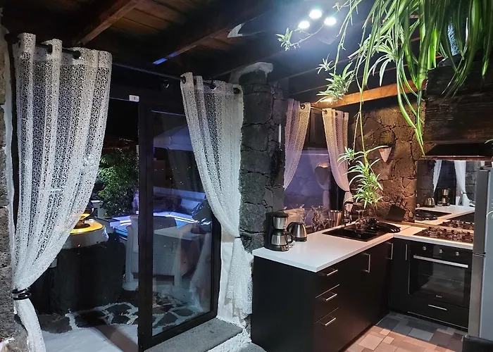 Aloelux ! - Private With Jacuzzi, Cinema ,massage ,wonderful View, Art Desing Conil