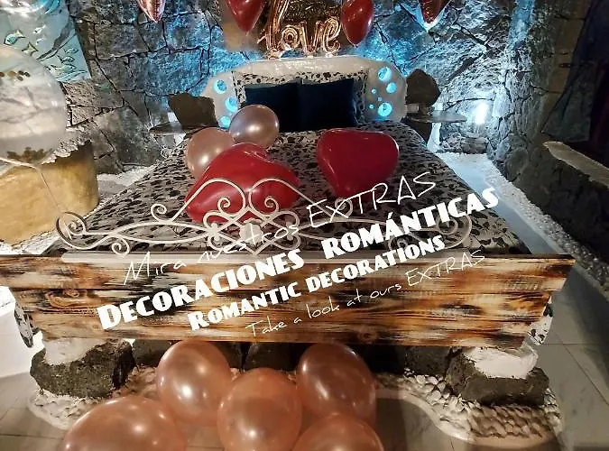 Aloelux ! - Private With Jacuzzi, Cinema ,massage ,wonderful View, Art Desing * Conil