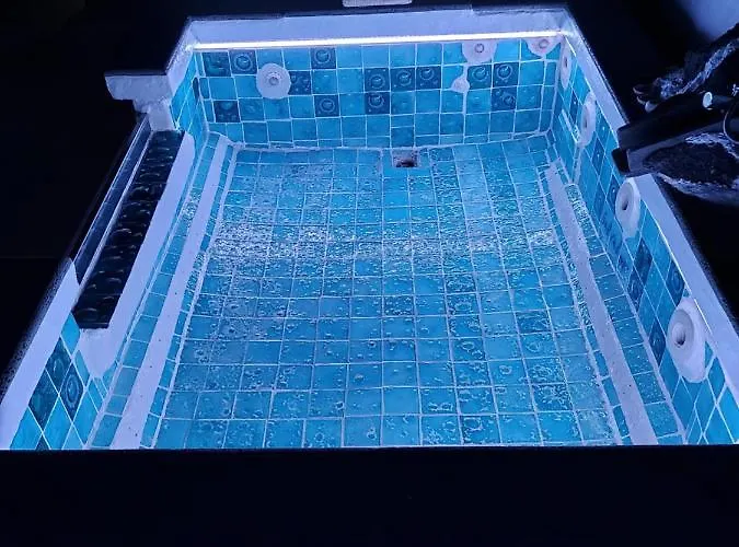 Villa Aloelux ! - Private With Jacuzzi, Cinema ,massage ,wonderful View, Art Desing Conil