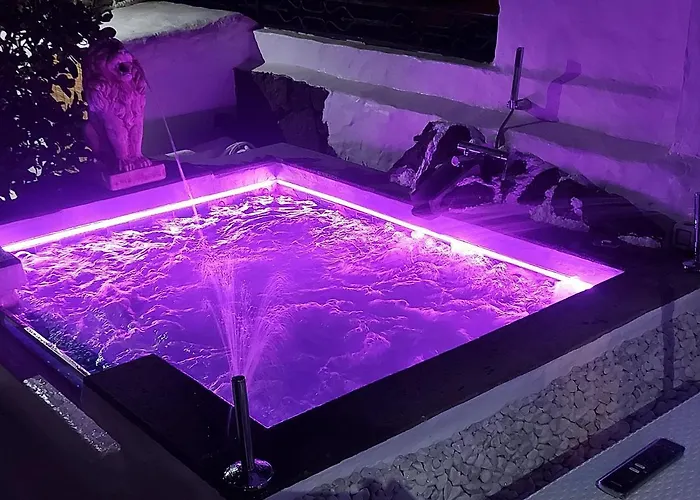 Aloelux ! - Private With Jacuzzi, Cinema ,massage ,wonderful View, Art Desing Βίλα Conil